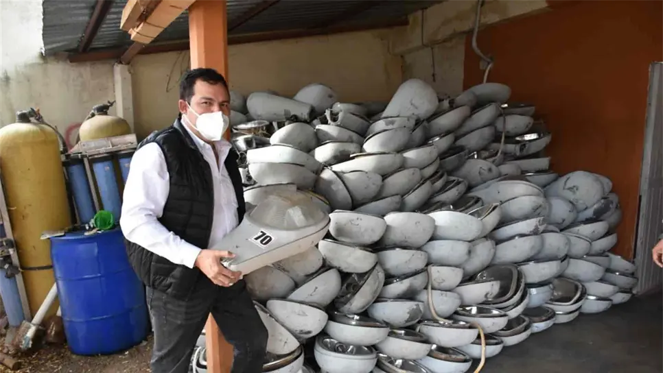 Recibe Ayuntamiento de Choix 500 lámparas LED en donación