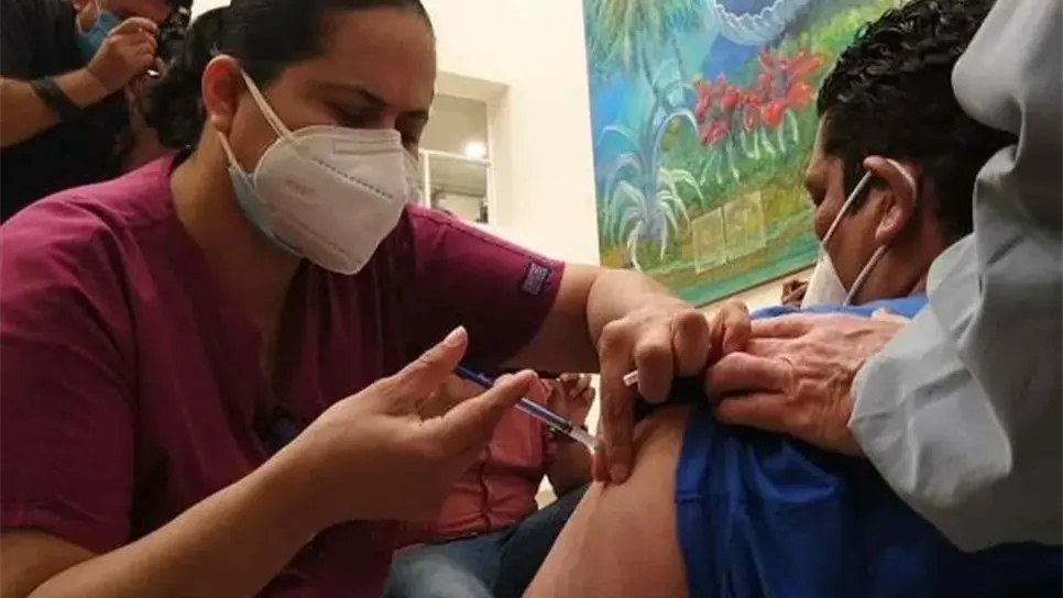 Aplican segunda dosis de vacunas Covid en el HG de Los Mochis