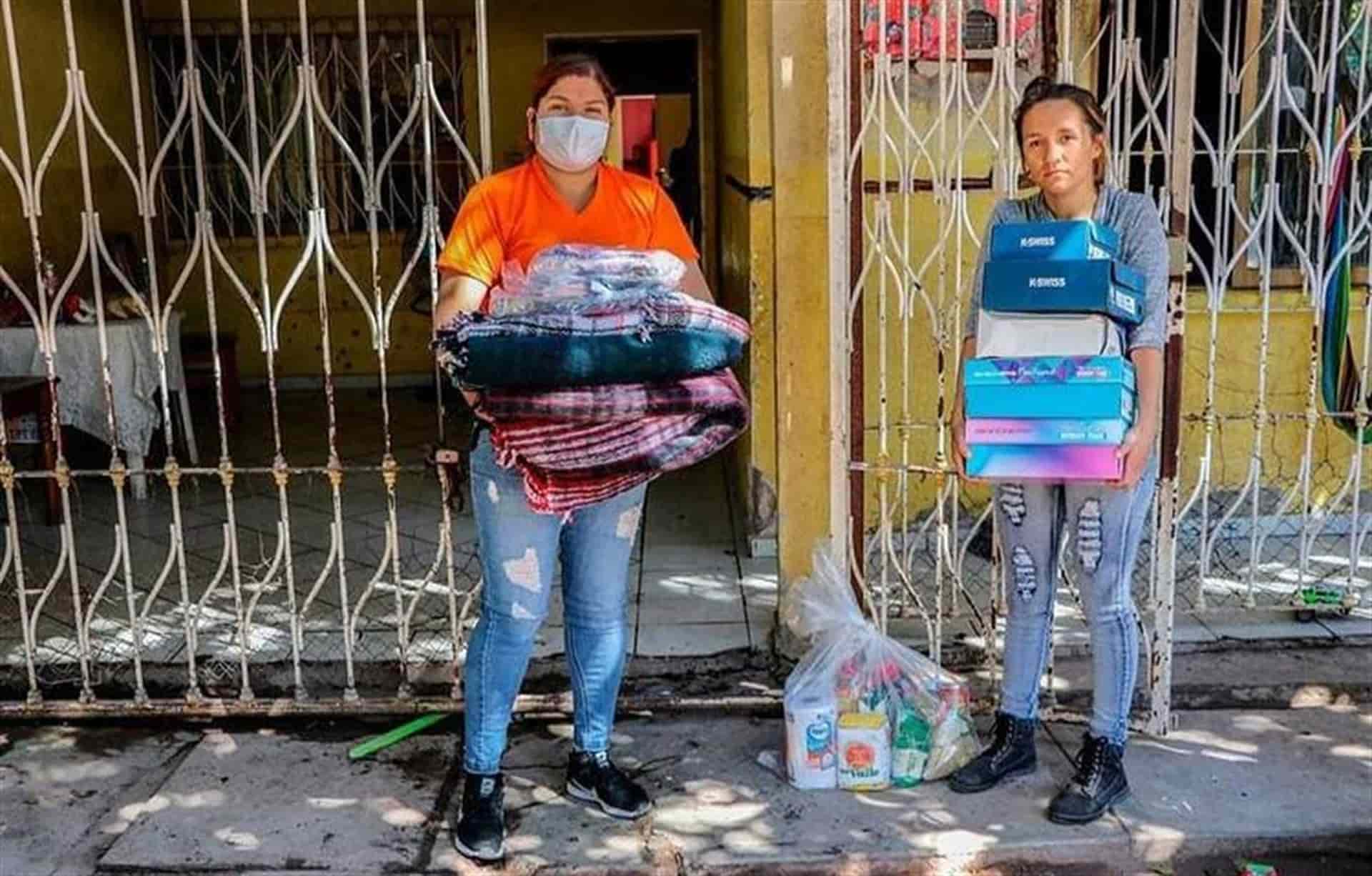 DIF Ahome y cuidadanos apoyan a familia afectada tras incendio en la Tabachines 2