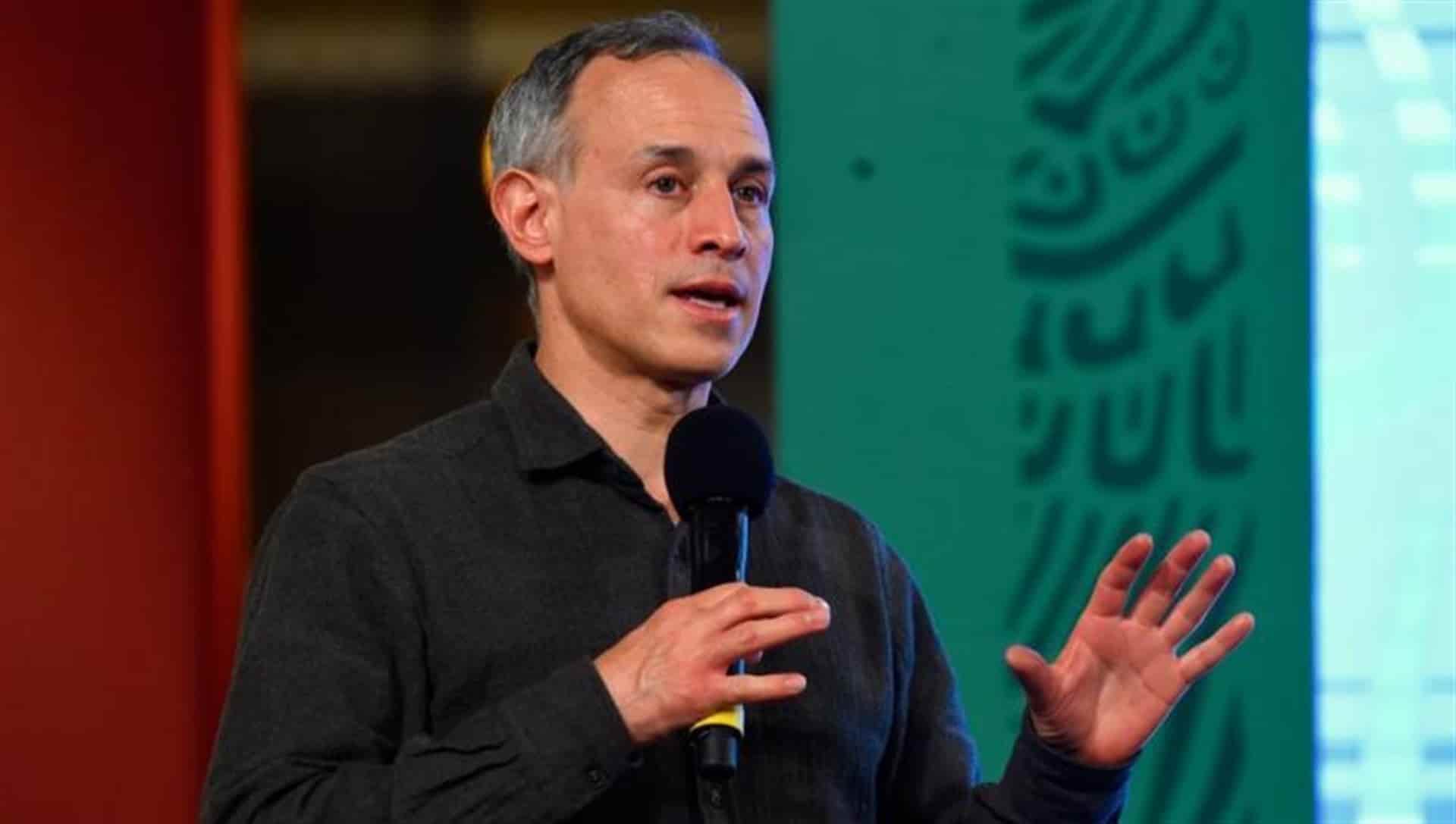 Hugo López-Gatell tiene Covid-19