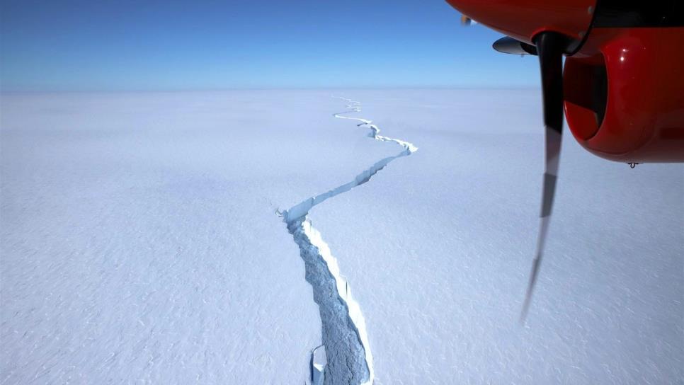 Un iceberg gigante del tamaño de Londres se desprende de la Antártida