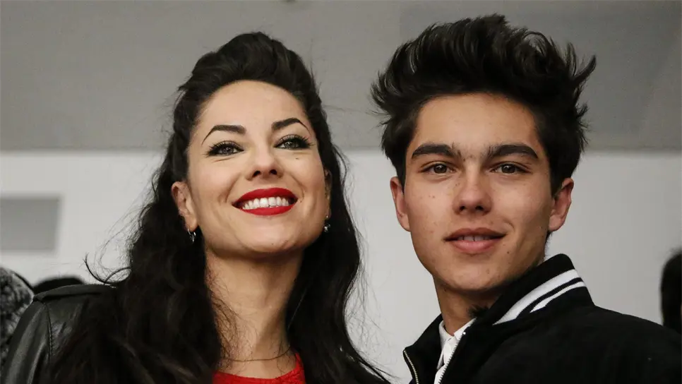 La actriz uruguaya Bárbara Mori y su hijo Sergio Mayer Mori. EFE/Kena Betancur/Archivo