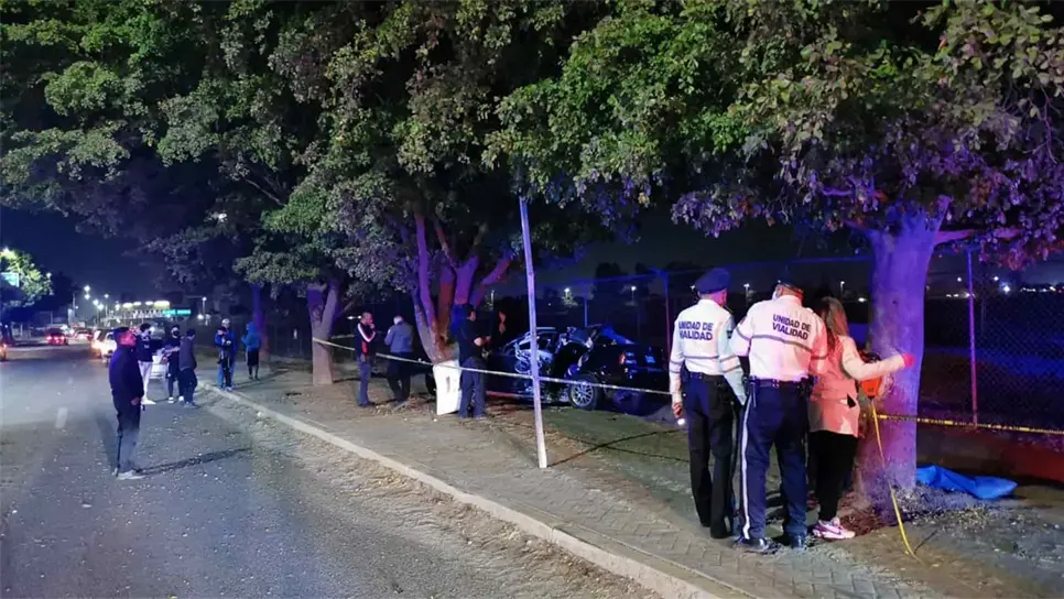 Choque a las afueras del Aeropuerto de Culiacán deja un muerto y dos lesionados