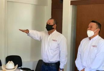 Deja Omar Gill la alcaldía de Choix por aspiraciones políticas