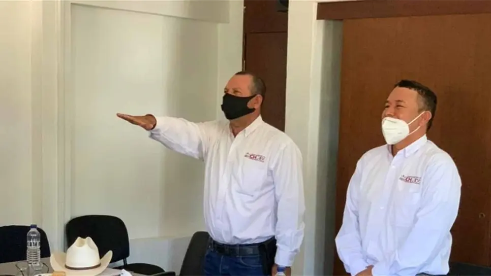 Deja Omar Gill la alcaldía de Choix por aspiraciones políticas