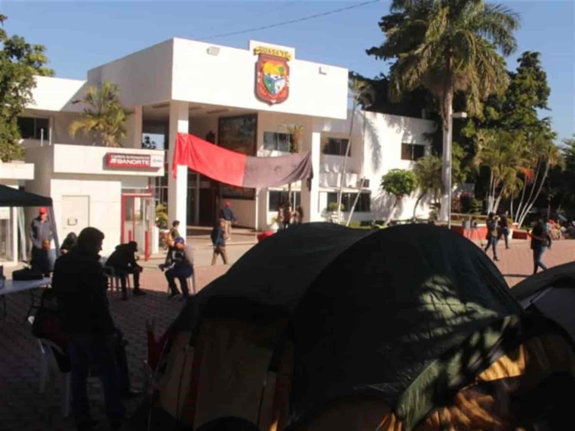 18 funcionarios dejaron el Ayuntamiento de Guasave, por aspiraciones políticas