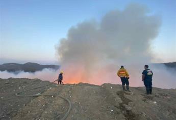 Se registra voraz incendio en basurero municipal de Mazatlán