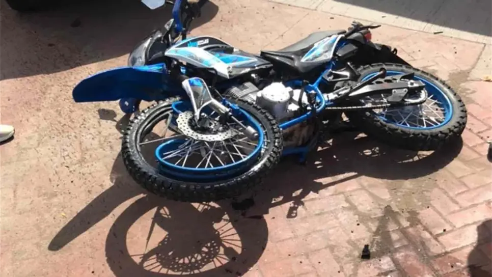 Fallece en hospital joven motociclista embestido por camioneta en Culiacán