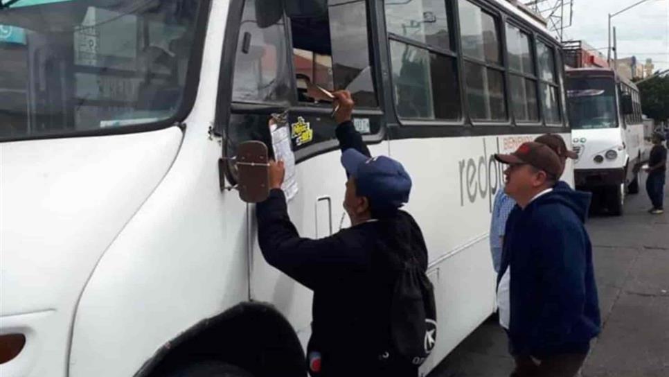 Pese a laborar con la mitad de inspectores, aseguran que se ha puesto orden en el transporte público