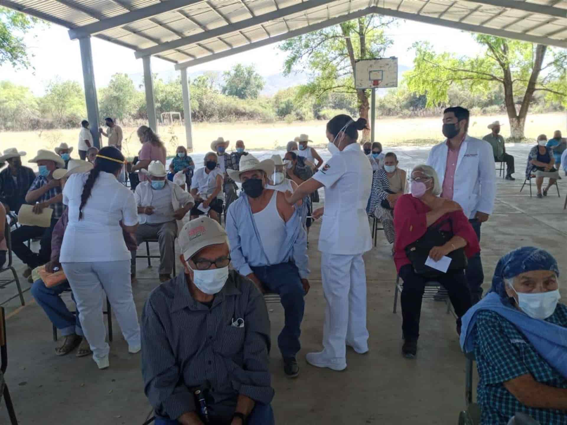 La próxima semana podrían llegar vacunas contra Covid a Culiacán: Quirino