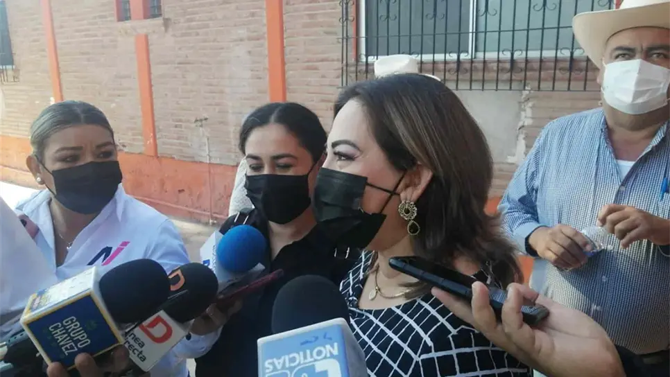 Se registra Liliana Acuña como candidata a la diputación por el Distrito 02