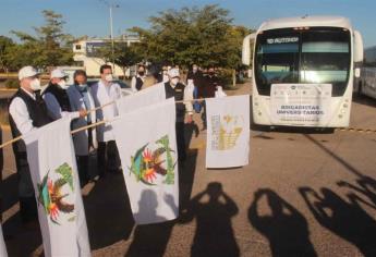 Brigadistas de la UAS salen a las comunidad en apoyo a vacunación