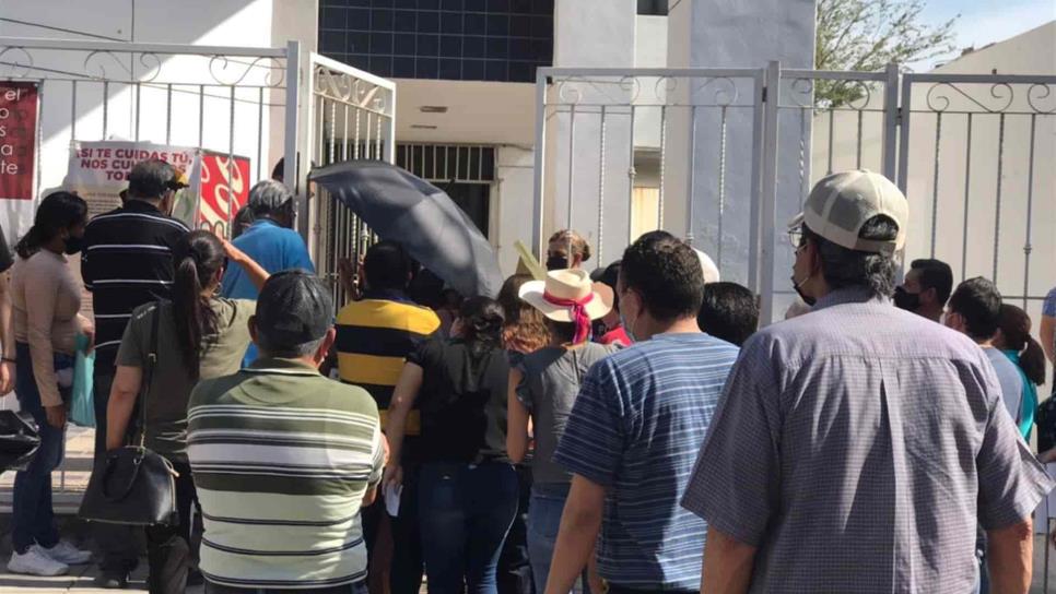 Se acaban turnos para vacunación contra Covid-19 en Culiacán: “truenan” ciudadanos