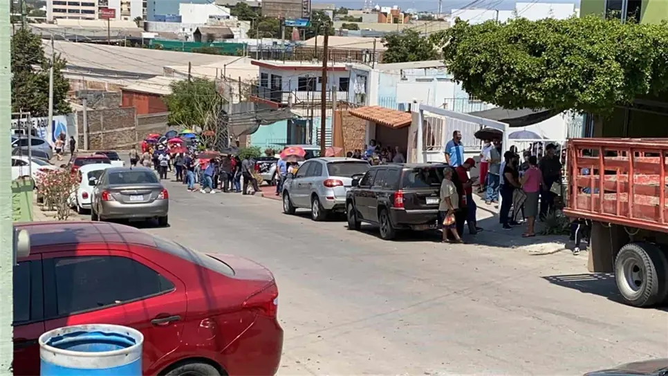 Exhortan a adultos mayores a esperar llamada para los turnos de vacunación en Culiacán