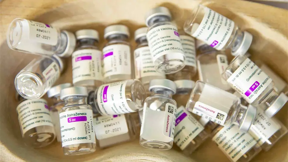 La CE niega roces con Australia y dice que AstraZeneca tiene un problema global