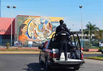 Lo detienen por exceso de velocidad y descubren que el auto era robado