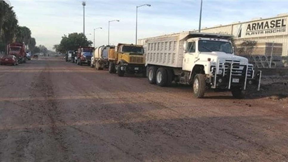 Transportistas de carga denuncian corrupción en Vialidad y Transportes