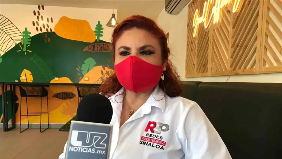 Yolanda Yadira Cabrera busca campaña honesta y cercana a la gente