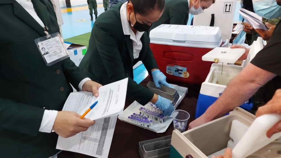La próxima semana podrían llegar más vacunas a Sinaloa: Quirino Ordaz