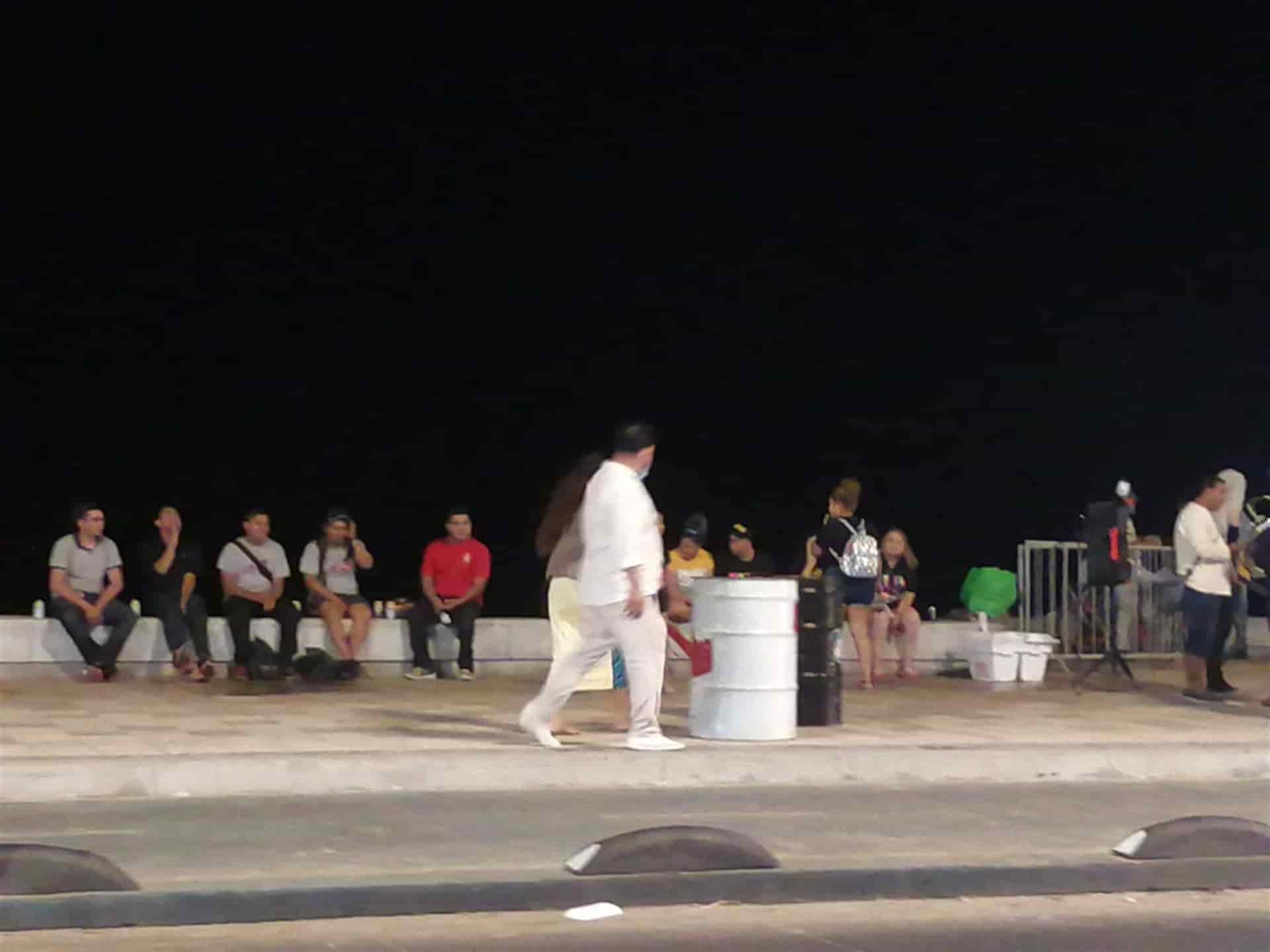 Registra Mazatlán aforo de 43 mil bañistas en la semana de Pascua