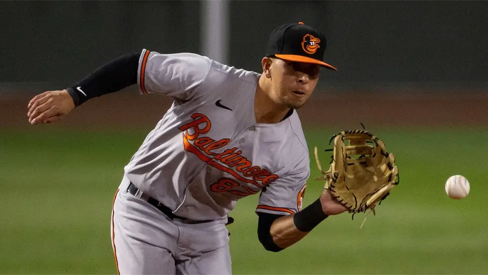 Ramón Urías establece el triunfo 7-6 de Orioles sobre Marineros