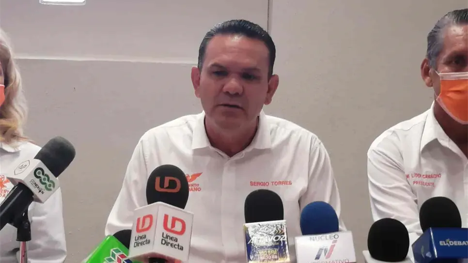 En contra Sergio Torres de la base de datos de telefonía celular