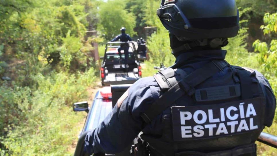 Se enfrentan civiles armados y policías estatales en Escuinapa