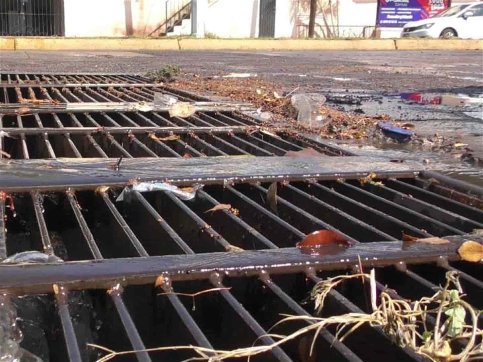 Al 85% la limpieza y desazolve de bocas de tormenta en Ahome