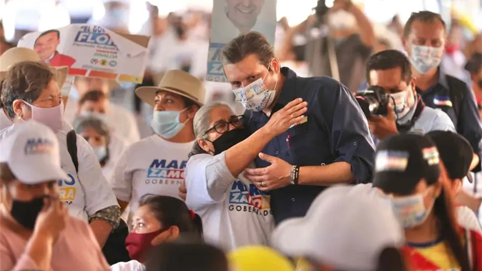 Mario Zamora se reúne con pescadores, campesinos y mujeres en El Fuerte