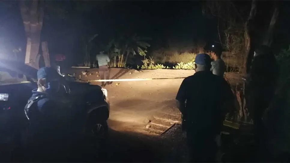 Asesinan a vecino de la colonia Bachigualato cuando convivía con amigos