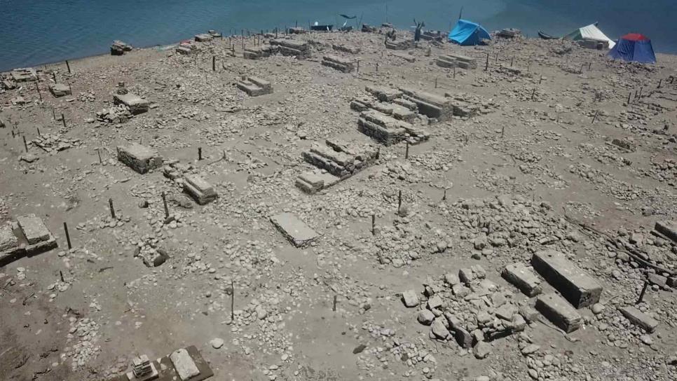 Emerge por sequía el Paraíso perdido en la presa Miguel Hidalgo