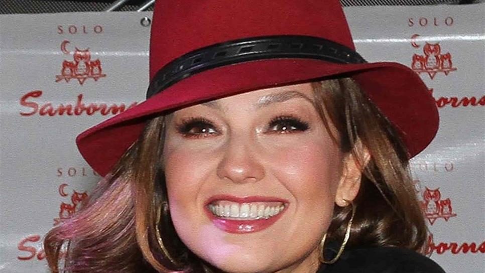 Thalía muestra un viaje personal por el amor en su disco DesAMORfosis