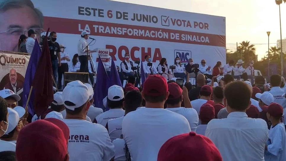 Cierre multitudinario de Ruben Rocha en Mazatlán