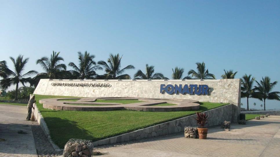Reordenamiento de playa Espíritu traerá economía para Escuinapa: Rocha en reunión con AMLO