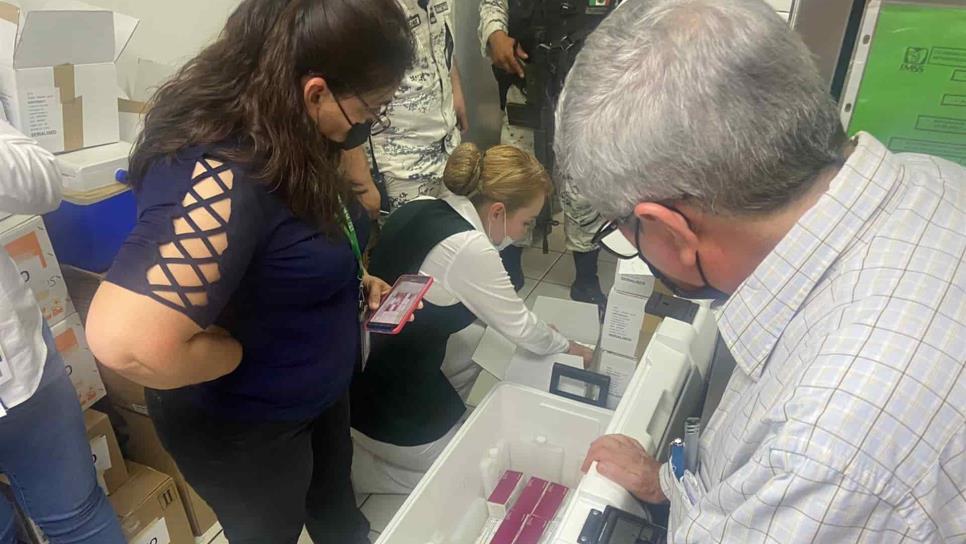 Llegan a Sinaloa 176 mil 700 dosis de vacunas contra Covid-19