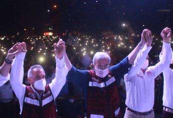 Cierra campaña Rubén Rocha Moya en Salvador Alvarado