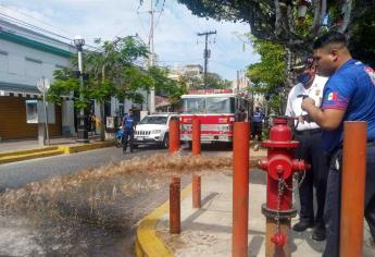 Bomberos Mazatlán inician censo para saber cuántos hidrantes hay y cuántos sirven
