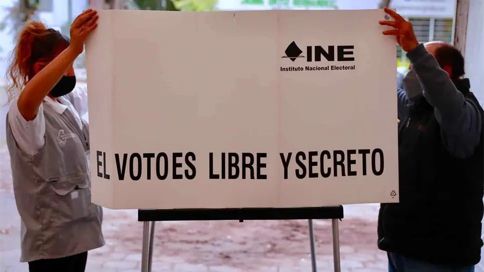 Abren colegios electorales en comicios más grandes de la historia de México