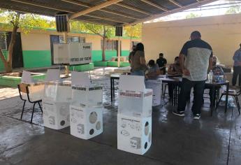 Con retraso inician votaciones en sector Barrancos, Culiacán