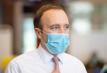 La variante detectada en la India es un 40 % más contagiosa