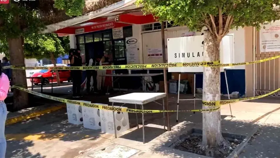 Sujetos armados asaltan casilla y se llevan paquetes electorales en Los Mochis