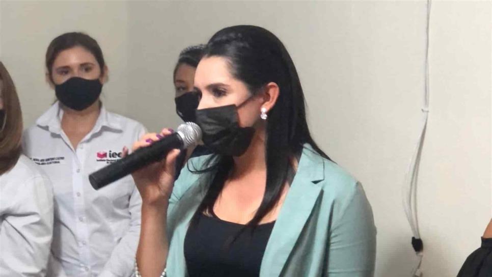 Recibe Elizabeth Chía constancia como Diputada Local Electa por el Distrito 04