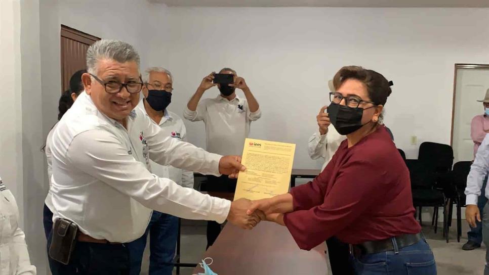 Recibe Amalia Gastélum constancia de mayoría de Presidenta Municipal en Choix