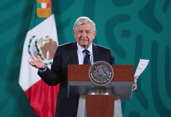 López Obrador promete investigar derrumbe de mina que dejó 7 muertos