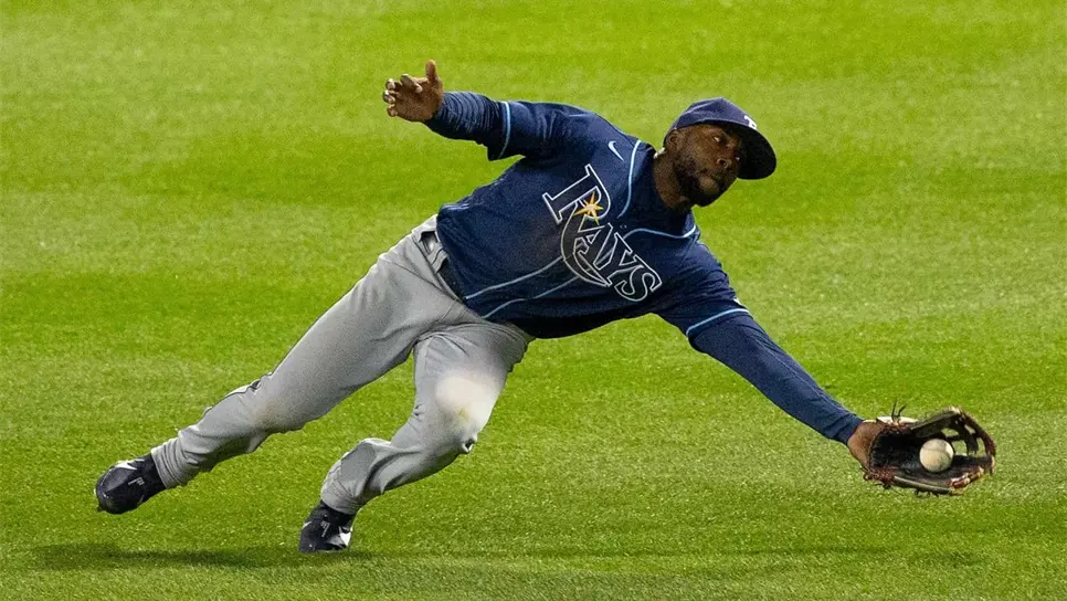 Arozarena pega el primer grand slam de su carrera contra Orioles