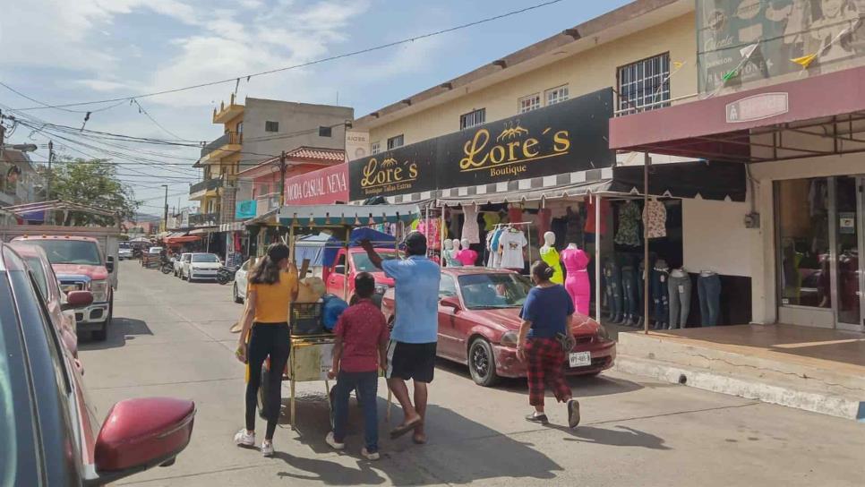 Piden estacionamientos comerciantes de la Juárez en Mazatlán