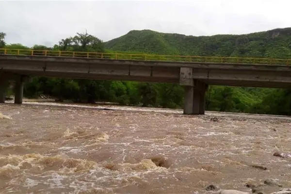 Se registran fuertes lluvias en Choix y El Fuerte Se registran fuertes lluvias en Choix y El Fuerte