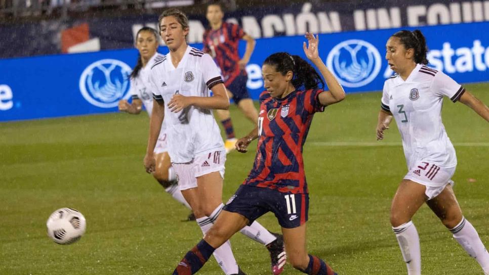 EE.UU. femenil golea a México 4-0