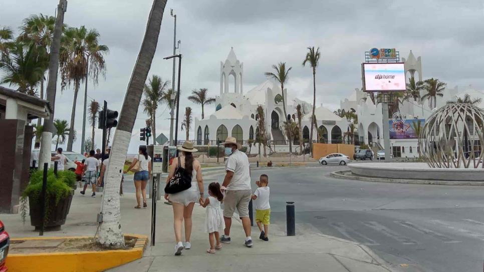 Tacha Terán Tirado de absurda advertencia de no viajar a Mazatlán por Covid-19