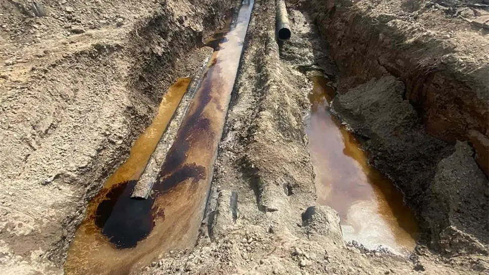 Explota antiguo ducto de Pemex en Mazatlán